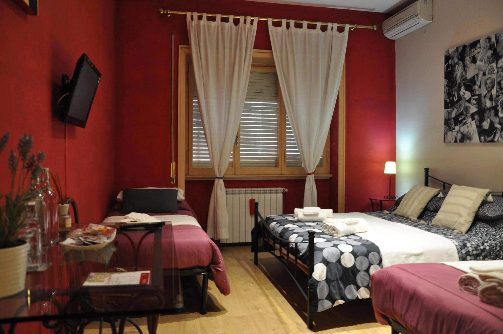 Capocchia House Bed & Breakfast Roma